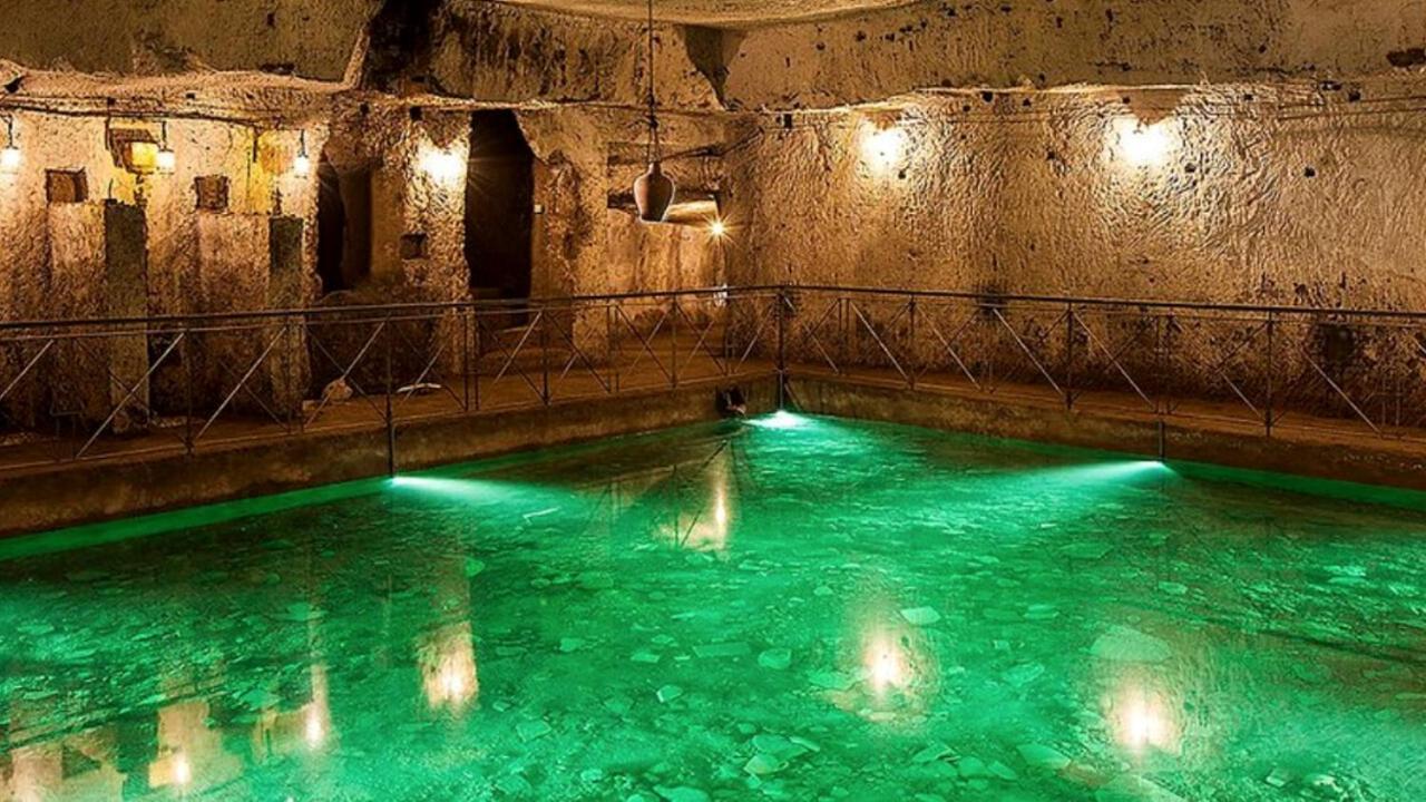 Gasthuis Nadyle House *